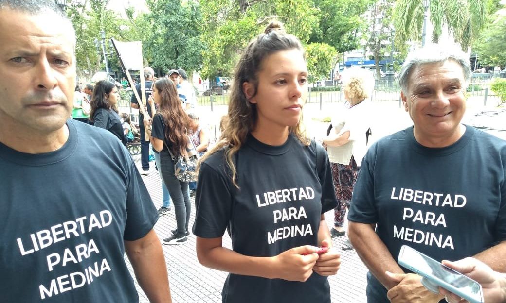 Familiares del imputado por el crimen de Claudia Muñoz llevaron a cabo una marcha 