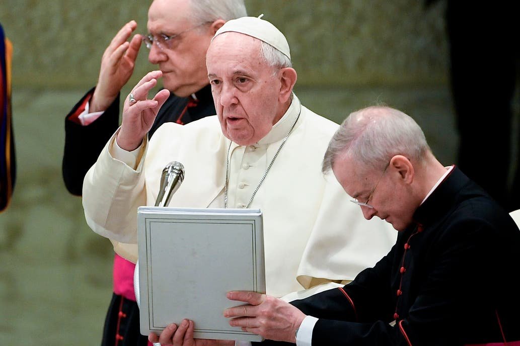 El papa Francisco le dice "no" a la ordenación de hombres casados