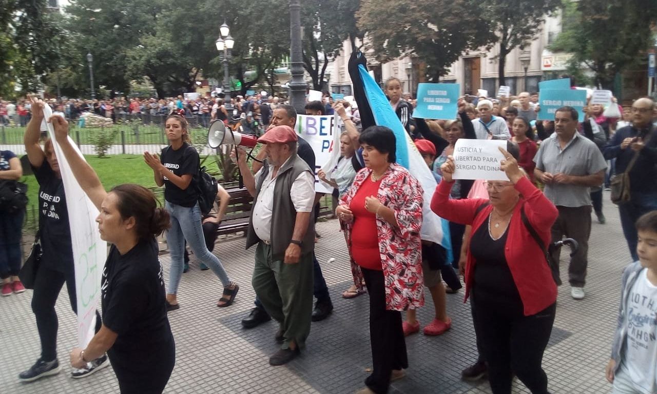 Una multitudinaria convocatoria pidió la libertad de Sergio Medina
