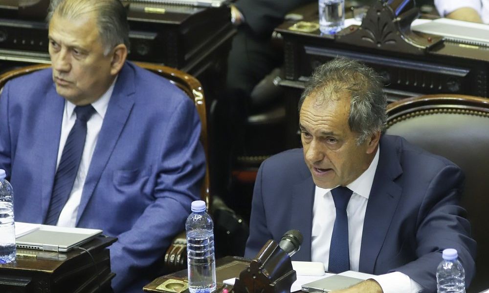 Scioli: "Soy diputado hasta que me formalicen como embajador"
