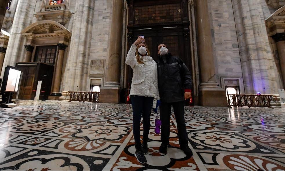Ante el avance del coronavirus, Italia impone por decreto una distancia de un metro entre las personas