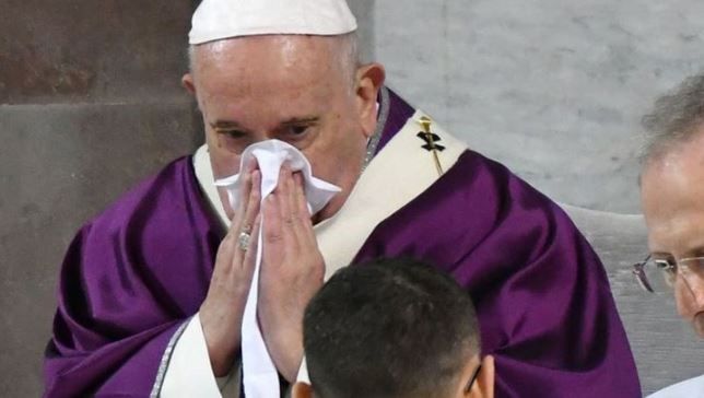 El papa Francisco no tiene coronavirus