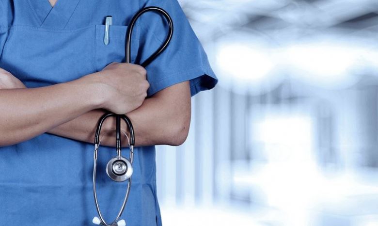 Los trabajadores de la salud cobrarán una asignación de $5.000 durante cuatro meses