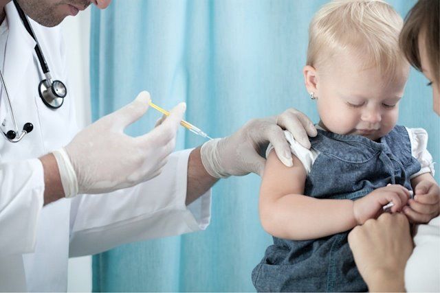 Anuncian la segunda etapa de vacunación antigripal para embarazadas y bebés