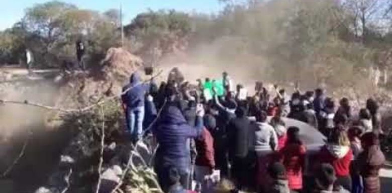Vecinos derribaron barricadas en el límite entre San Luis y Córdoba