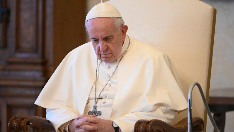 El Papa Francisco creó un fondo de ayuda para quienes quedaron sin empleo