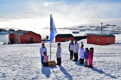 El cuarto grado del Colegio Da Vinci se comunicó con alumnos de una escuela de la Antártida
