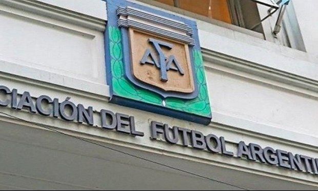 La AFA se reunió por el protocolo del fútbol masculino y femenino