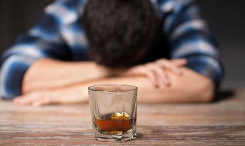 Aumentó el consumo de bebidas alcohólicas en los jóvenes durante la pandemia