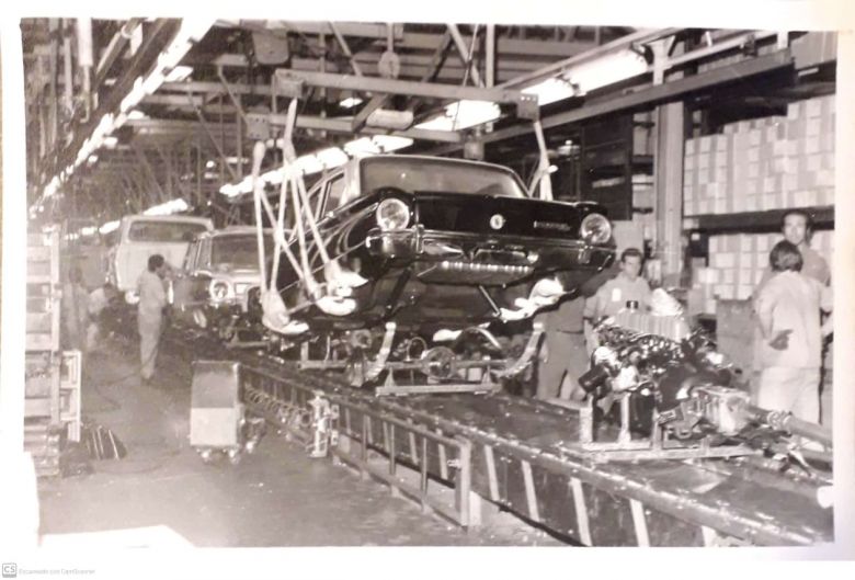 Aniversario de la venta del primer Ford Falcon en Argentina 