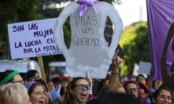 Reportan 92 femicidios en Argentina desde que comenzó el aislamiento