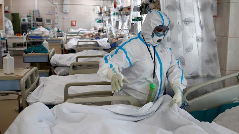 Argentina alcanzó los 3466 muertos por coronavirus y se acerca a 100 mil pacientes activos