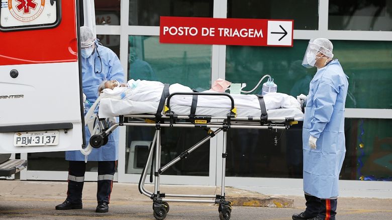 La Cruz Roja denunció que 232.993 trabajadores sanitarios de Brasil se contagiaron