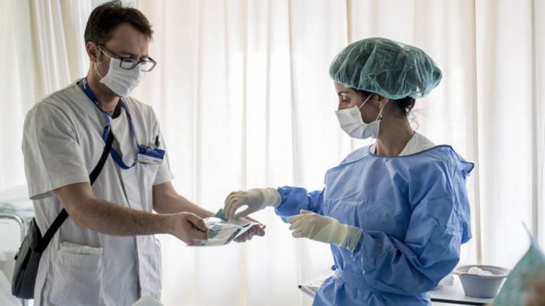 “Probablemente surjan más casos en trabajadores de la salud porque están en contacto con pacientes positivos"
