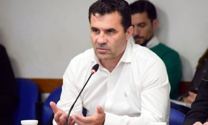 El Gobierno desplazó al secretario de Energía Sergio Lanziani y designó en su lugar a un diputado del PJ de Neuquén
