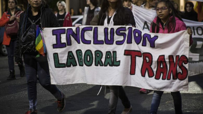La Mesa de la Diversidad destacó el decreto presidencial del cupo travesti trans en organismos públicos