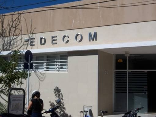Edecom extiende el horario de atención y suma los sábados para la renovación de licencias de conducir