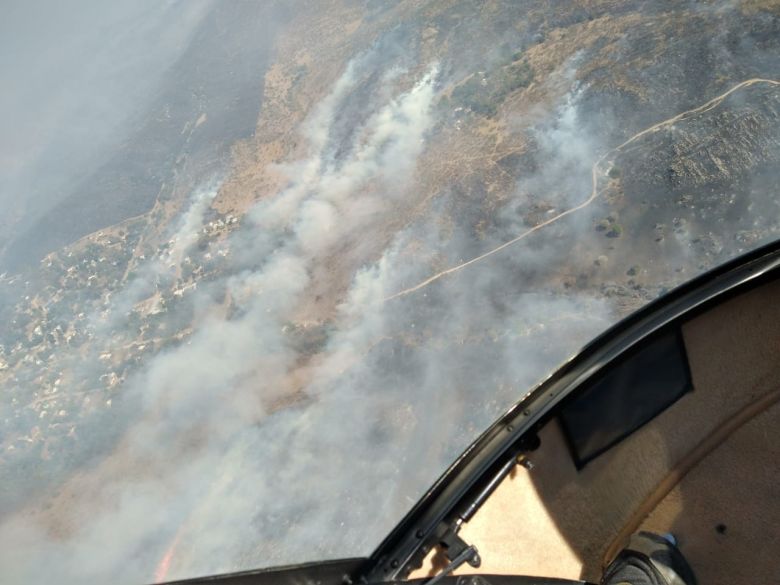 Fuego en Alpa Corral: “La prioridad son las vidas y las viviendas”