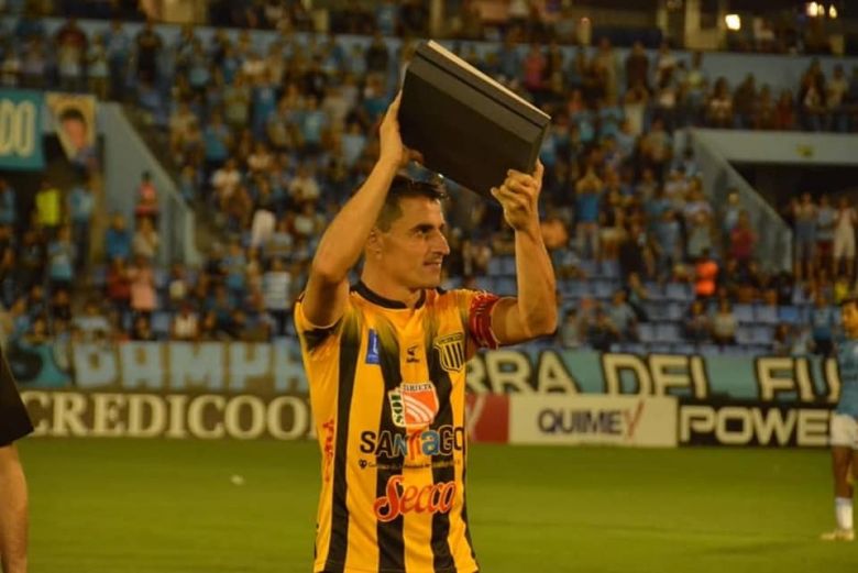 Guillermo Farré es nuevo jugador de Estudiantes