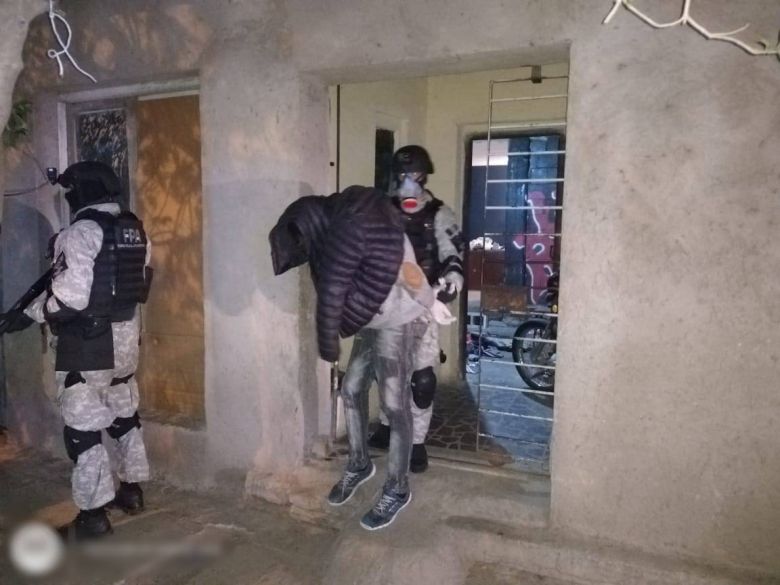 Luego de denuncias anónimas detienen a un vendedor de drogas en Villa María 