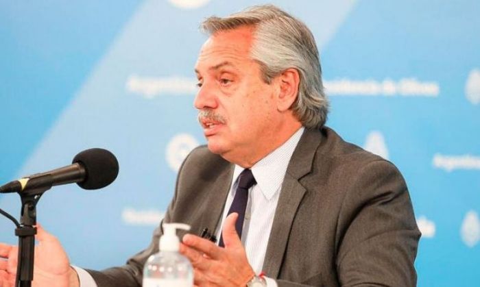 Alberto Fernández anunció que departamentos de 10 provincias seguirán en aislamiento