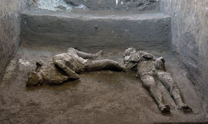 Impresionante hallazgo: descubrieron restos intactos de dos hombres que murieron por la erupción del Vesubio hace 2.000 años
