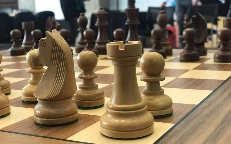 Retoman las clases de ajedrez