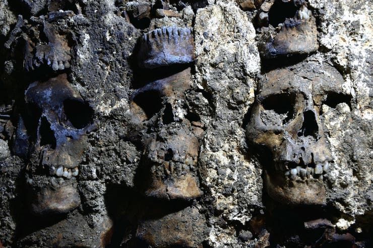 México: hallan 119 calaveras en una torre de cráneos del período azteca