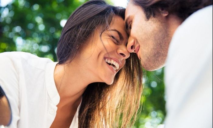 La cualidad más importante para tener una relación feliz, según una revisión de 174 estudios