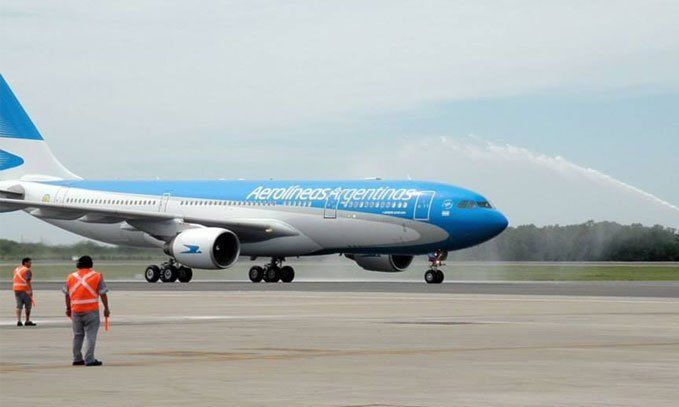 En la segunda semana de dos vuelos a Buenos Aires hay ocupación del 50 por ciento en los aviones