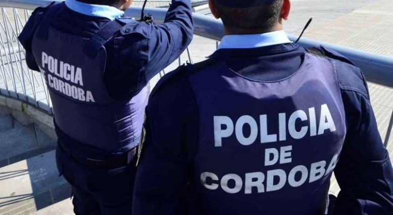Un policía fue detenido con un auto robado en un procedimiento realizado en Río Cuarto