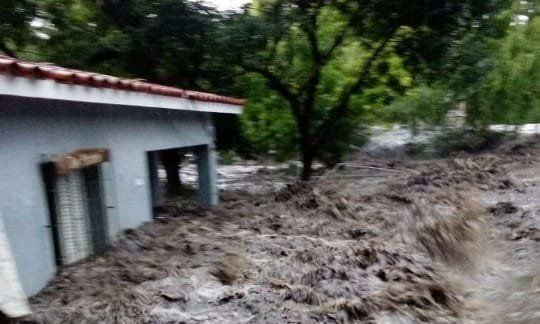 La fuerte tormenta causó destrozos en La Falda, Huerta Grande y Villa Giardino