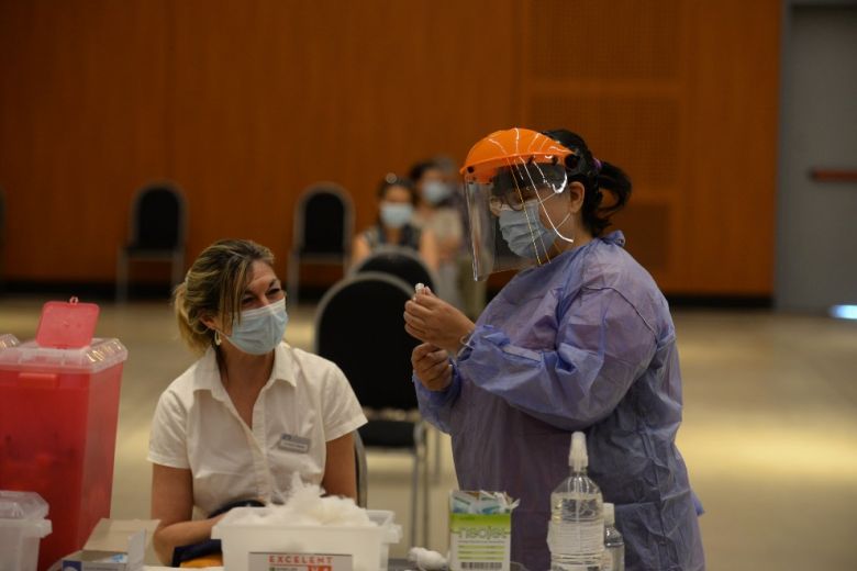 Durante el miércoles se vacunaron 261 personas con la vacuna Sputnik V en la provincia de Córdoba