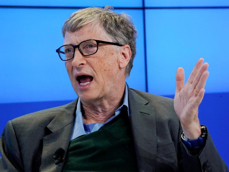 Qué sistema operativo usa Bill Gates en su celular