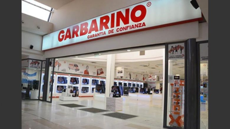 Cierra Garbarino y quedan 14 empleados sin trabajo