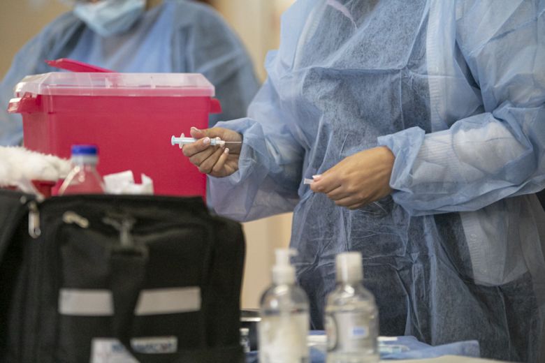Durante el lunes se vacunaron 17.212 personas contra el Covid-19 en la provincia