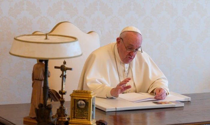 El Papa instó a la comunidad internacional a actuar contra el cambio climático: “El tiempo nos apremia, estamos en el límite”