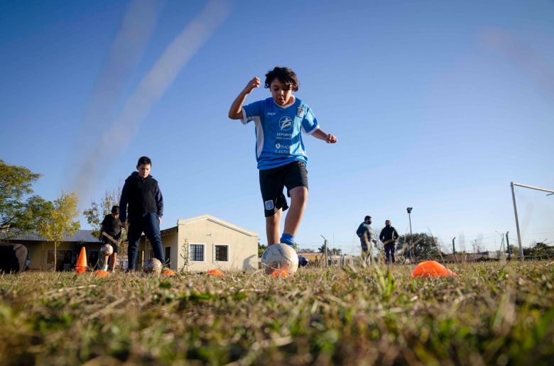 Escuelas deportivas gratuitas: el deporte social como herramienta de inclusión