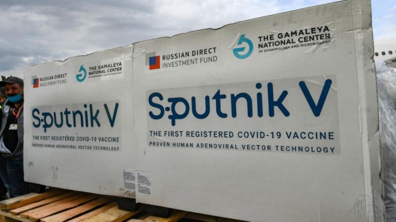 Estudiarán la eficacia de la vacuna Sputnik V contra la variante india