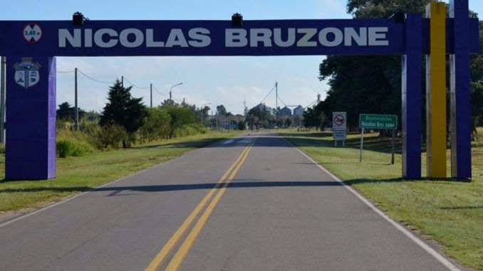 Nicolás Bruzzone tiene aislados a casi un tercio de los habitantes 