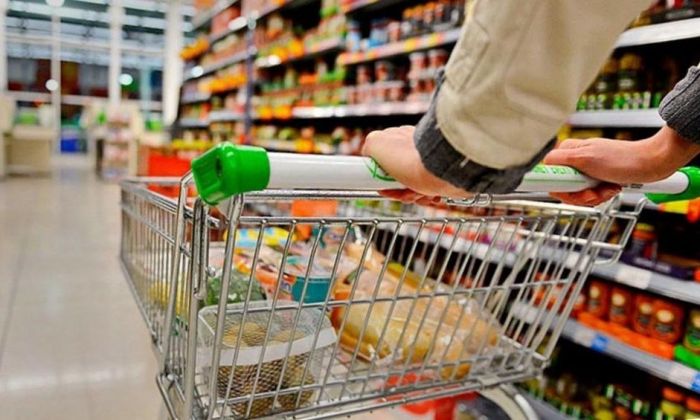Los supermercados deben señalizar los productos más baratos para cada categoría
