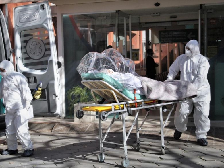 Reportan 706 fallecimientos y 27.319 nuevos casos de covid-19 en Argentina
