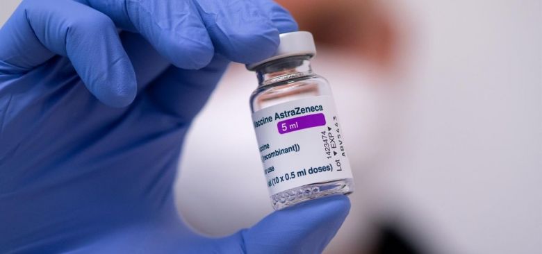 El Gobierno decidió acortar los intervalos establecidos entre la primera y segunda dosis de las vacunas contra el Covid-19