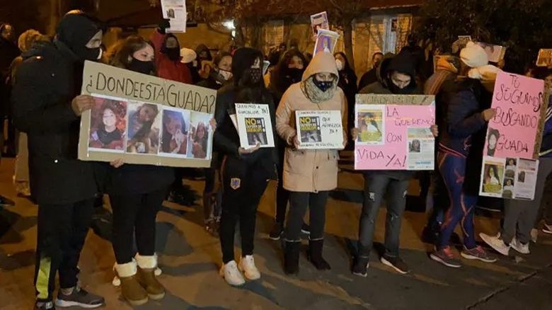 A un mes de la desaparición de Guadalupe: "Estamos muertos en vida, devuelvan a mi nieta"