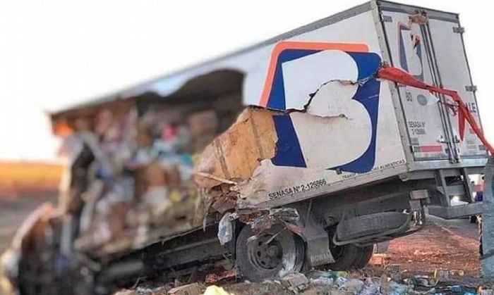 Investigan causas del choque de camiones en Arias: murió un conductor oriundo de Holmberg