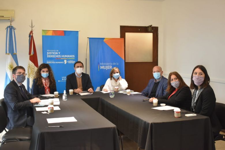 El Gobierno garantizará la vacunación a inmigrantes que vivan en Córdoba