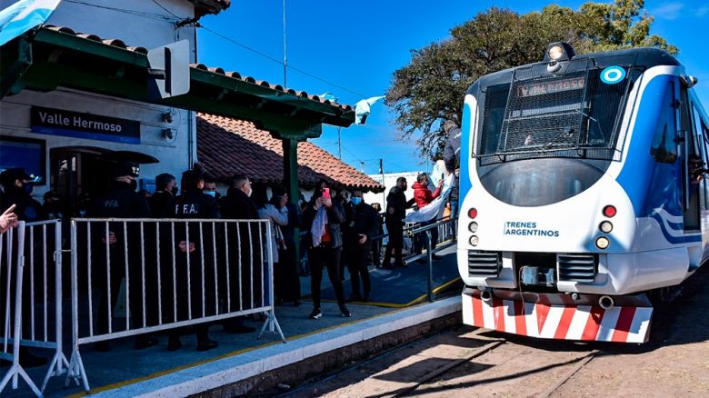 Comenzó a circular el Tren de las Sierras en Córdoba hasta Valle Hermoso