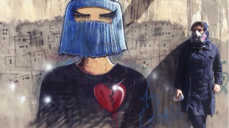 Afganistán y una cronista inusitada de la crisis: la grafitera Shamsia Hassani