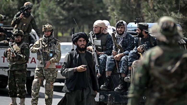 Al menos seis muertos, incluidos cuatro niños, en un ataque de misil en Kabul