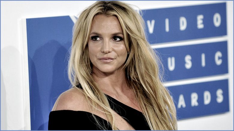 Britney Spears anunció su casamiento con su entrenador personal